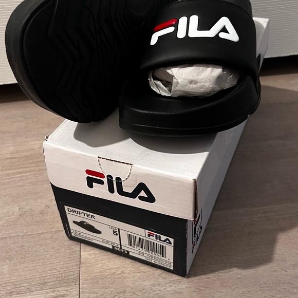 Fila Men's Black Drifter Slide Sandals - Picture 1 of 2